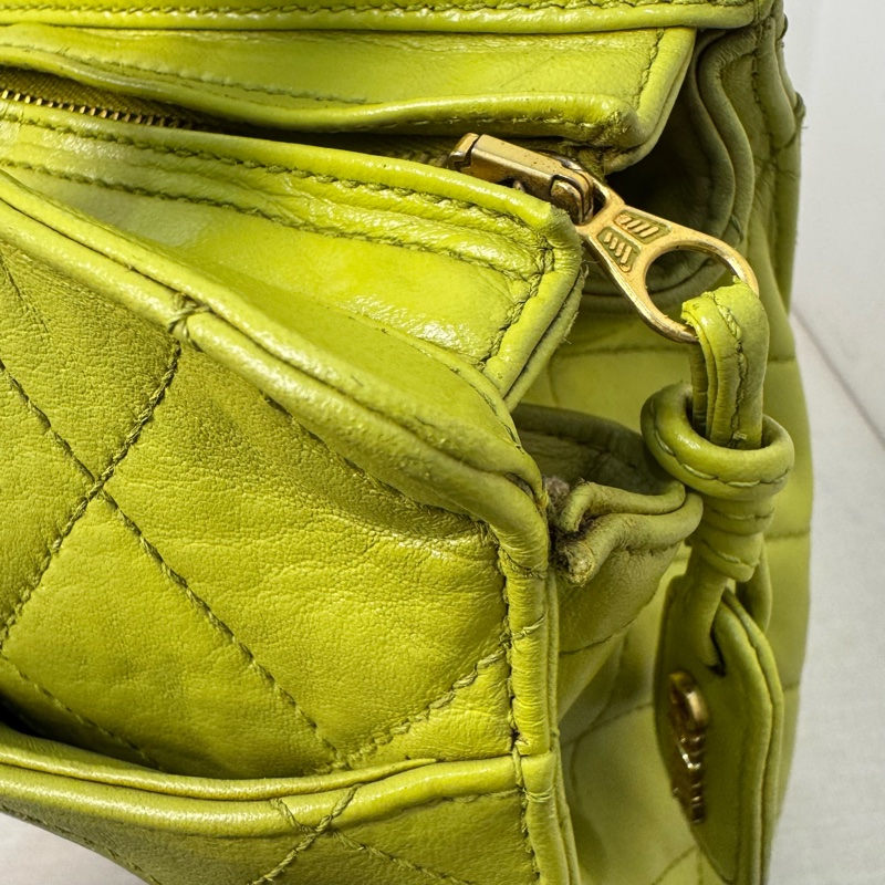 CHANEL Vintage 菱格紋檸檬綠肩背包-31