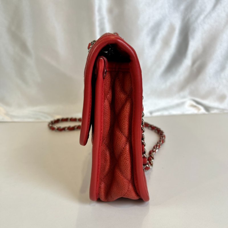 CHANEL 15開 紅色荔枝皮CF型銀鍊包-3