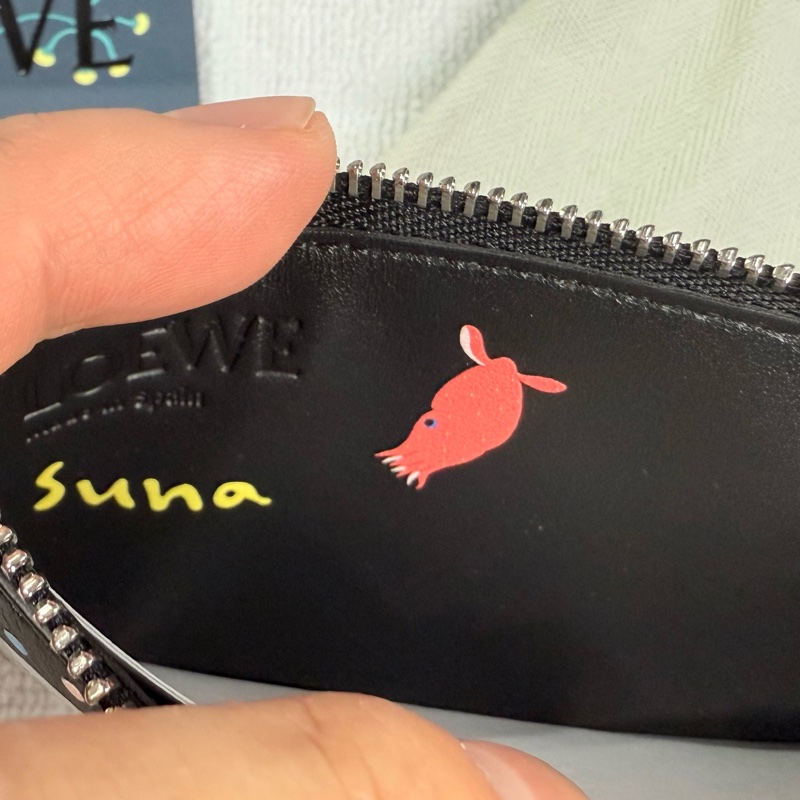 LOEWE 2024 Suna Fujita 鯨魚拉鍊卡夾全新-6