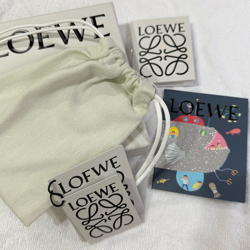 LOEWE 2024 Suna Fujita 鯨魚拉鍊卡夾全新-9