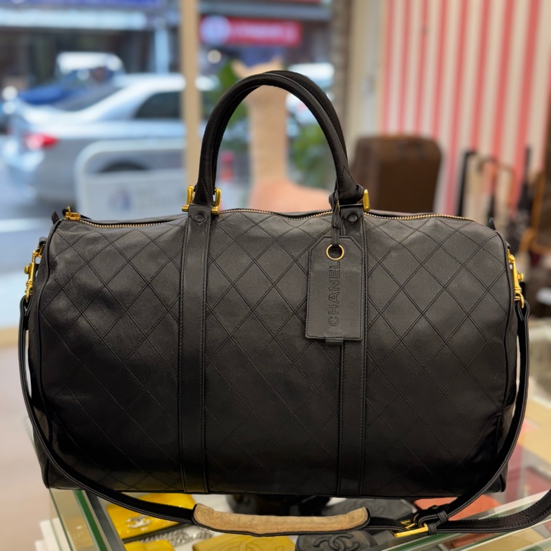 Chanel 菱格紋黑金旅行袋-3