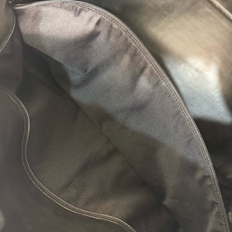 Chanel 菱格紋黑金旅行袋-27