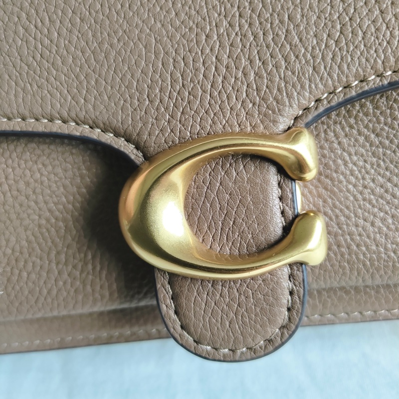 #COACH TABBY 荔枝紋C字小方包-4