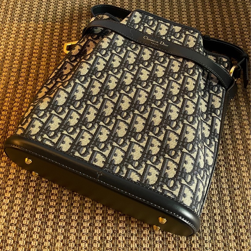 C'est Dior 中型包款 藍色 Dior Oblique 緹花-0