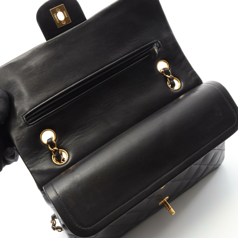 CHANEL Matelasse W 翻蓋鏈條單肩包 A01112 羔羊皮 黑色 二手-5