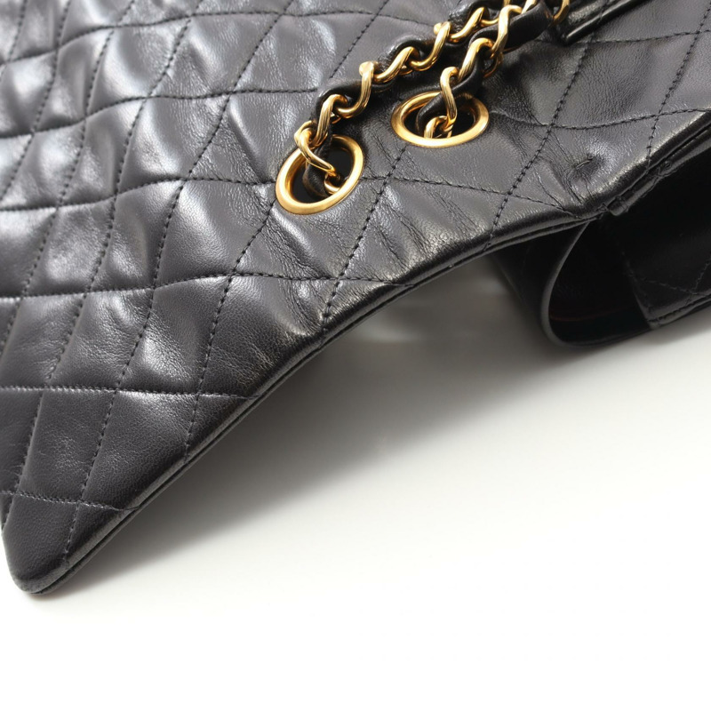 CHANEL Matelasse W 翻蓋鏈條單肩包 A01112 羔羊皮 黑色 二手-11