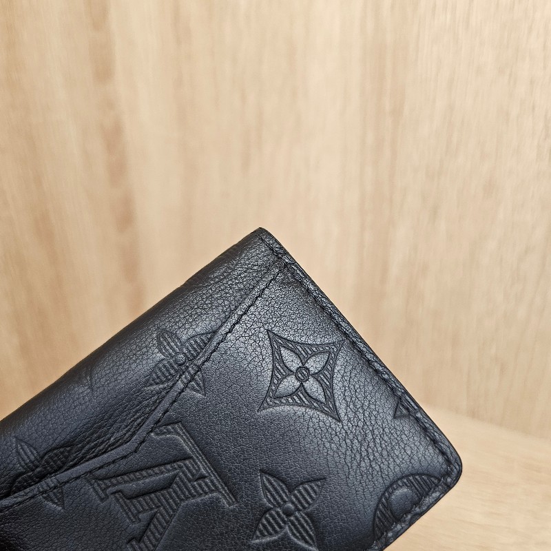 [甜價出清❣️] LV黑牛皮壓紋5卡交叉卡夾-12