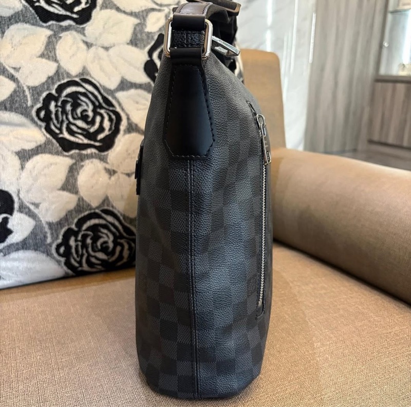 *SHIHNA名牌精品*LV Damier 系列MICK MM棋盤格肩/斜 背包-4
