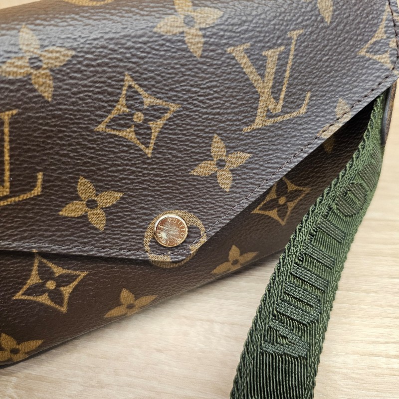 [超級甜價出🤣把握把握開心回饋圈友] LV老花二合一斜背麻將包-33