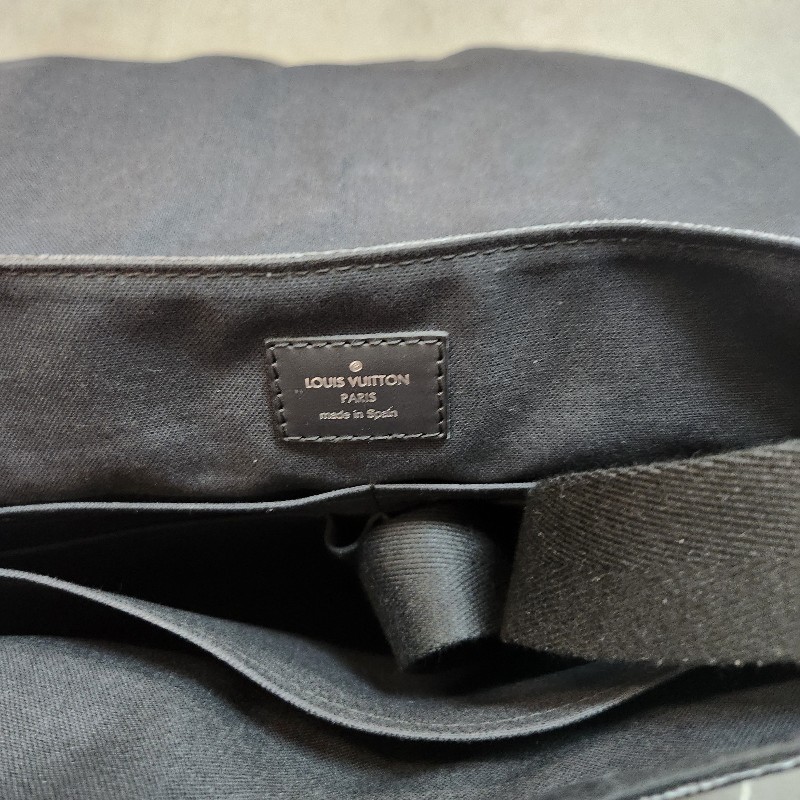 LV N41272 側背包 棋盤格-4