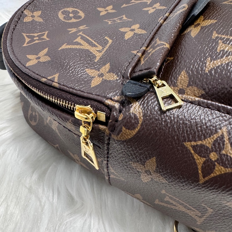 LV Plam Springs Mini老花小書包 晶片款 近全新-7
