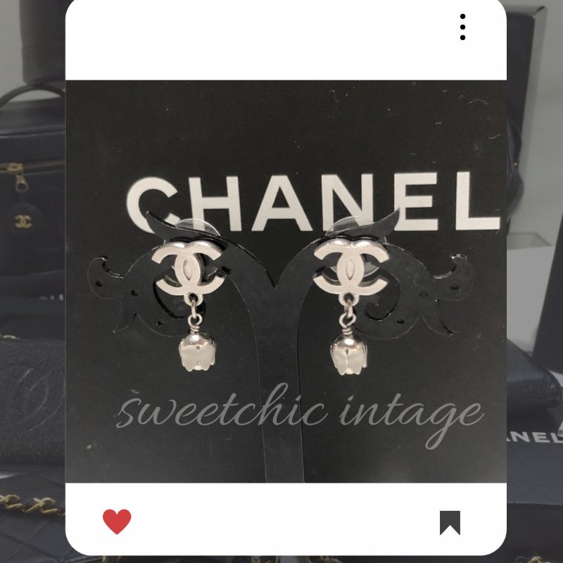 8月新品上架✨ 香奈兒 Chanel 銀色CC 鬱金香耳環 🔥 香奈兒熱賣款 香奈兒耳環 CHANEL EARRING-4