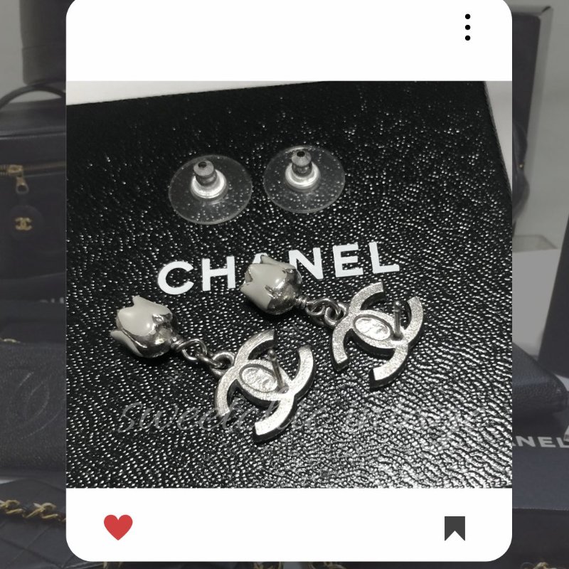 8月新品上架✨ 香奈兒 Chanel 銀色CC 鬱金香耳環 🔥 香奈兒熱賣款 香奈兒耳環 CHANEL EARRING-5