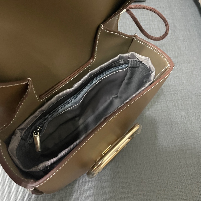 Hermes 愛馬仕 Della Cavalleria  Mini Della 屁股包大象灰金釦全新-9