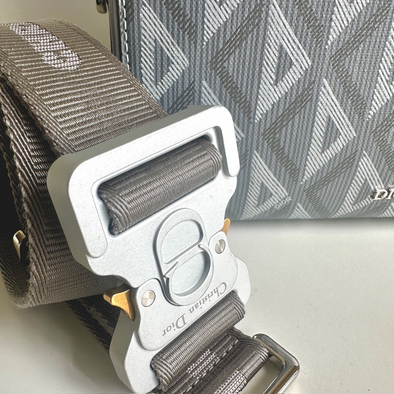 Dior迪奧lingot灰色斜挎包-2