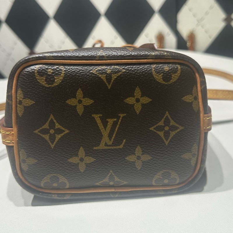 LV路易威登 nano noe經典老花水桶包-6
