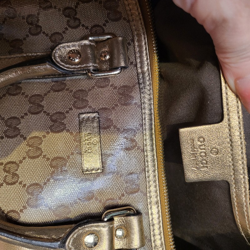 金色Gucci波士頓包通常採用經典的GG印花帆布（已售出）-16