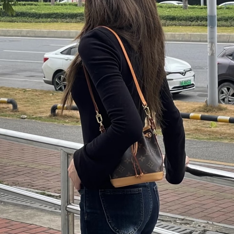 全網最低價😍Lv老花nano neo小水桶單肩斜挎包-6