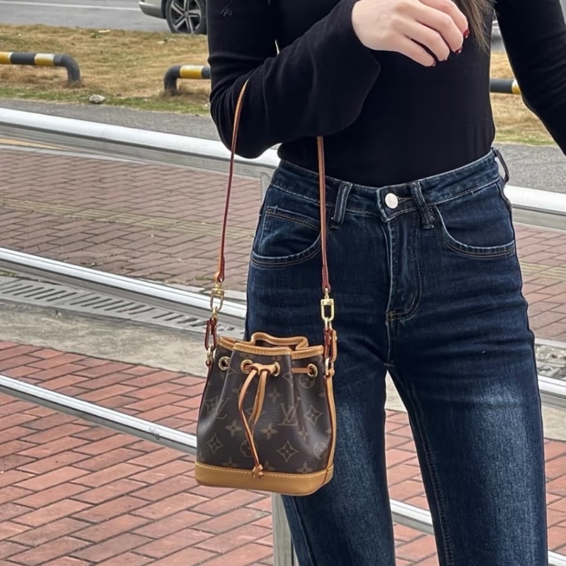 全網最低價😍Lv老花nano neo小水桶單肩斜挎包-8