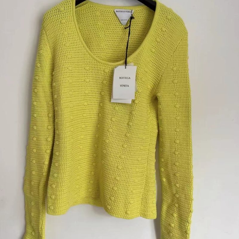 bottega Veneta黃色針織衫毛衣 全新有吊牌 尺寸L碼 胸圍94 衣長62 原價五萬多-0
