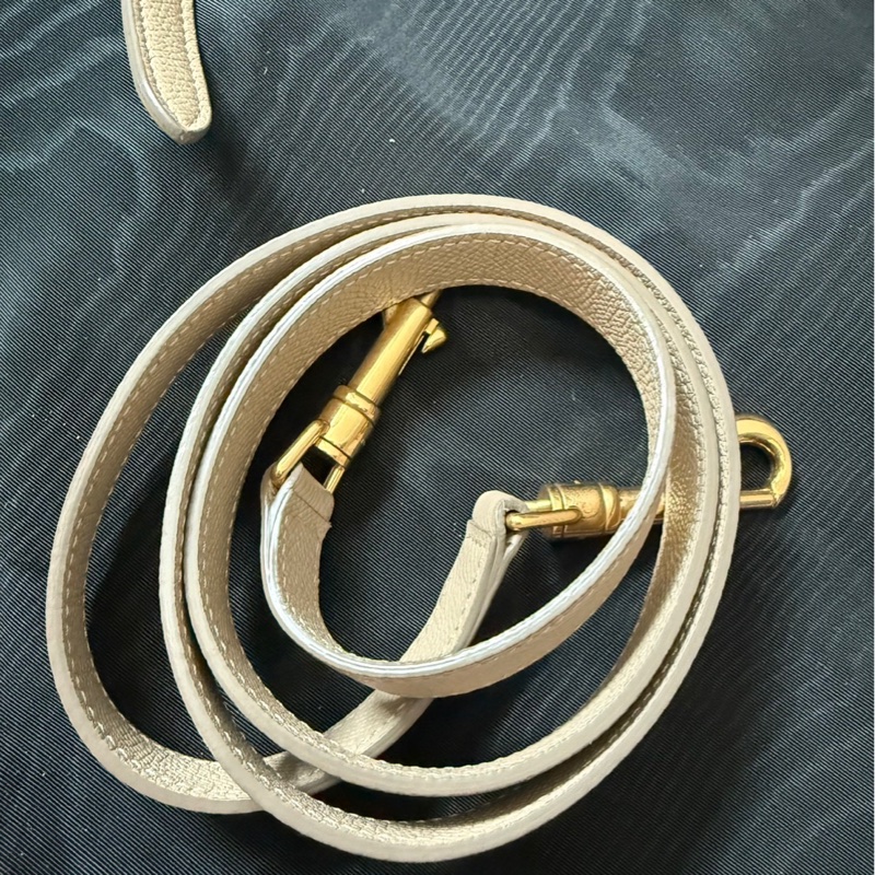 已售出 Celine belt mirco 奶茶色 手提肩背包-30