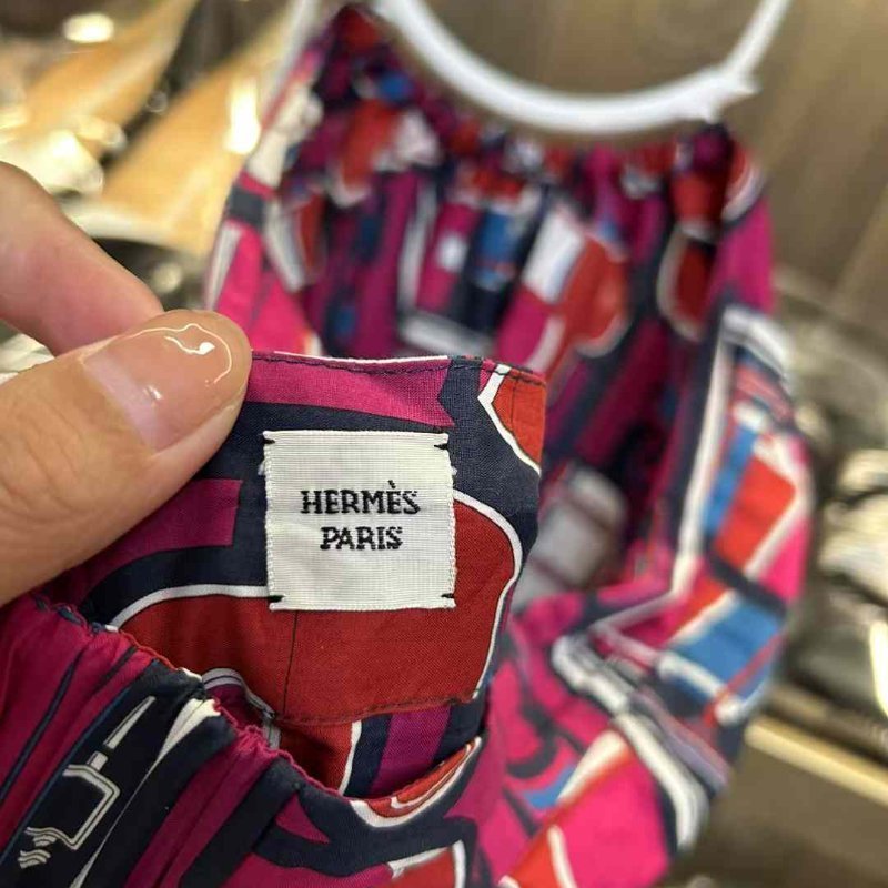 HERMES 掛脖連身裙 原價六萬多 尺寸34碼 非常新-2