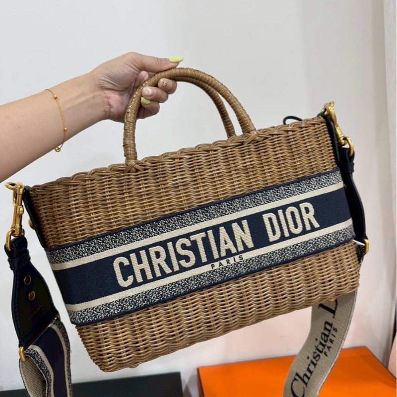 dior 迪奧 WICKER 渡假 柳條編織 緹花背帶 藤編 草編 菜籃子 草編包 籃子包 手提包 斜背包 肩背包-11