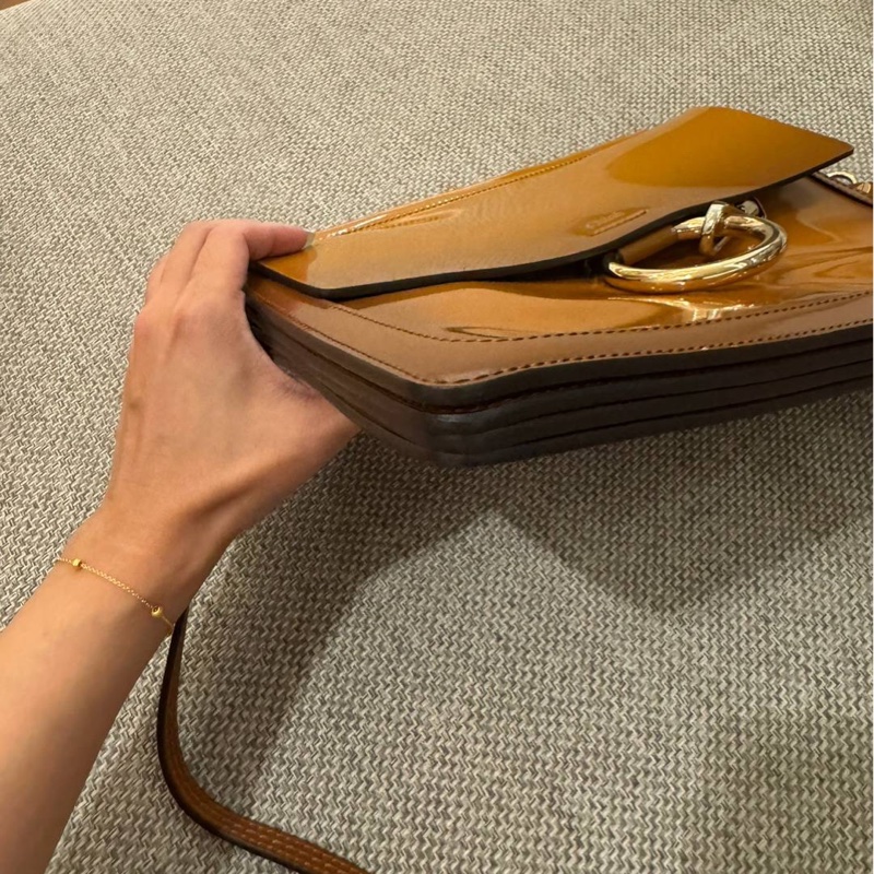 Chloe Faye 漆皮 橙色 漸變焦糖 風琴包 斜背包 肩背包 側背包 手提包-13