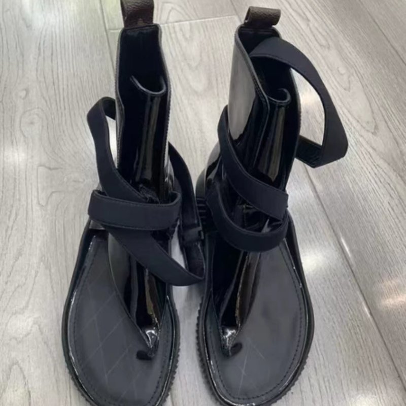 全新Iv秀款高筒涼鞋 原價近五萬 尺寸36碼 全新未穿過 配件有塵袋-1