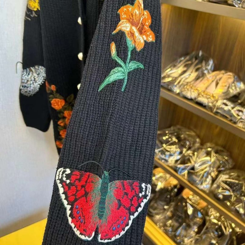 Gucci 刺繡珍珠扣外套 S號 寬鬆版 羊毛面料 原價近九萬-3