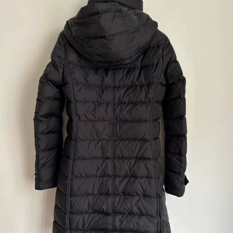 Burberry長款羽絨服外套 尺寸XS碼 胸圍92 衣長83 穿沒幾次很新-1