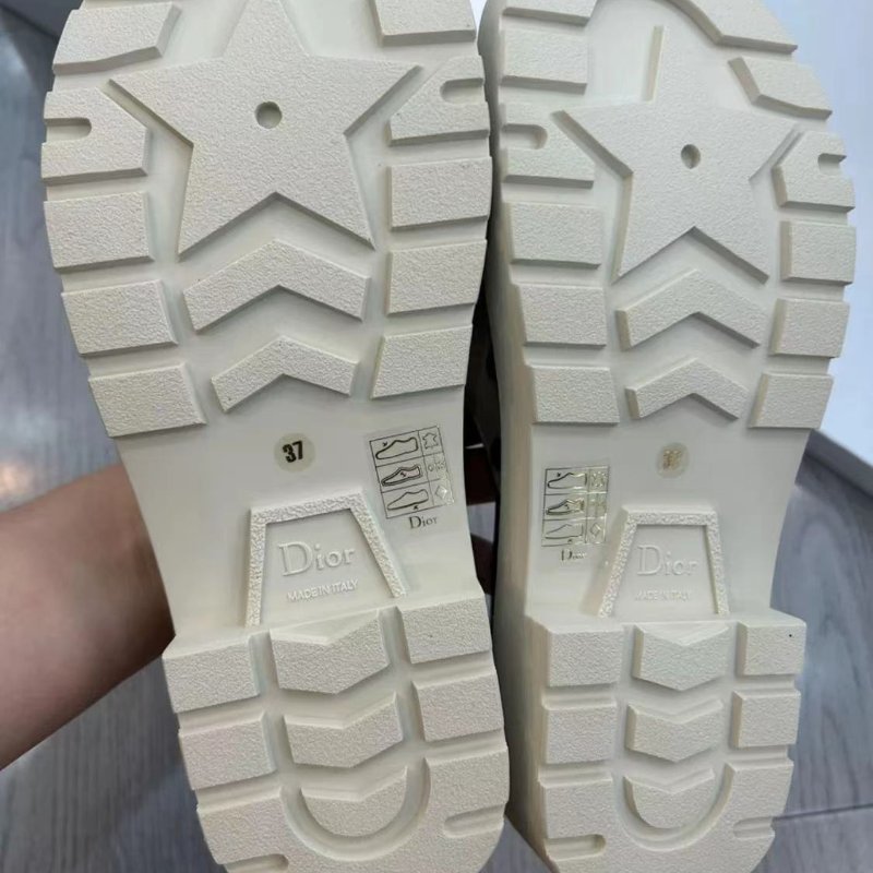 全新Dior 米白色厚底涼拖 尺寸37碼-5