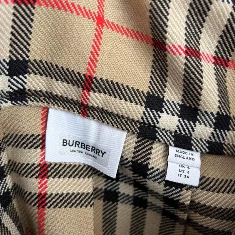 Burberry 經典格子羊毛百褶裙 全新僅試穿 尺寸36碼 腰圍70 裙長40-2