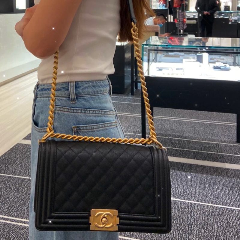 Chanel 黑金leboy 荔枝皮-11