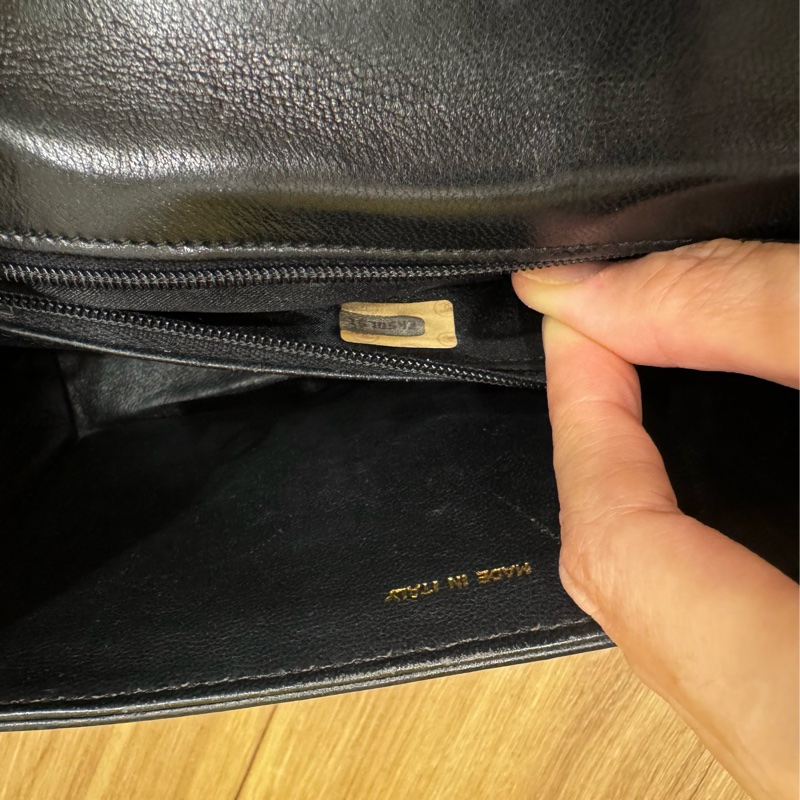 vintage Chanel黑色羊皮梯形流蘇雕花金鍊chain bag-18