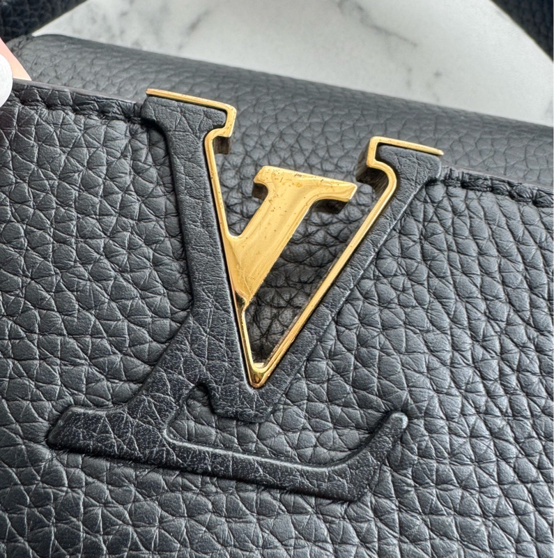 LV黑色金logo cappucine bb手提兩用包-11