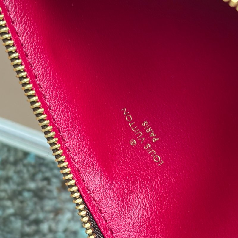 ::LOIUS VUITTON:: LV M81896 Felicie經典帆布鍊帶WOC三合一鏈包-23