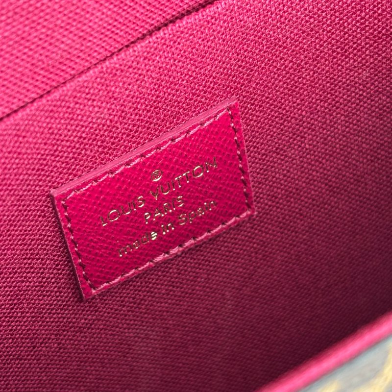 ::LOIUS VUITTON:: LV M81896 Felicie經典帆布鍊帶WOC三合一鏈包-40
