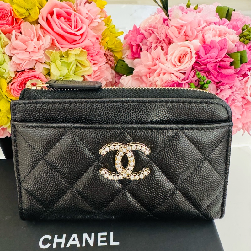 全新大降價CHANEL 鑽石Logo L型拉鏈卡包-0