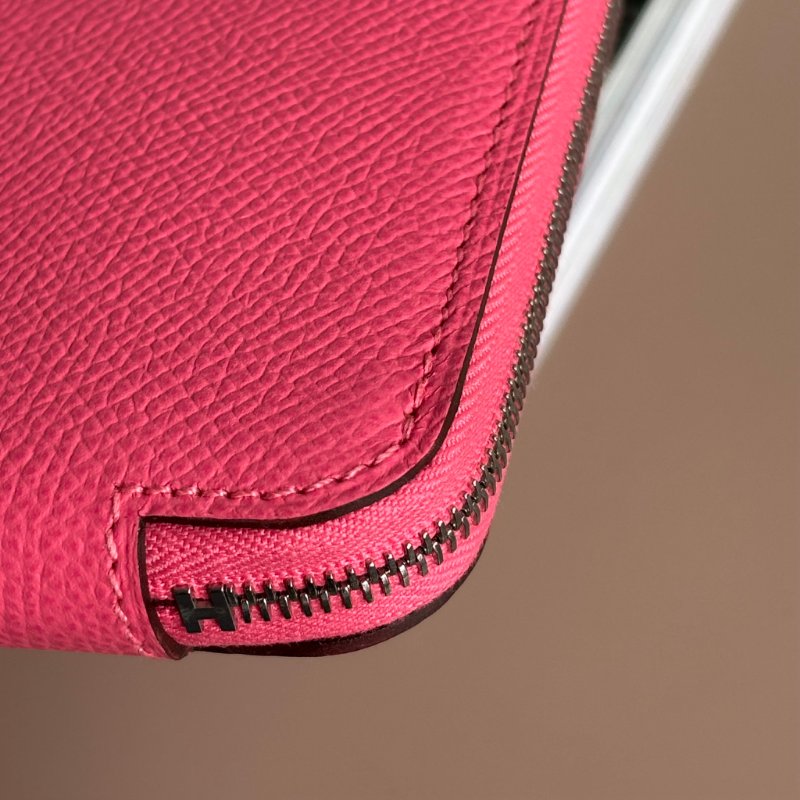 ::HERMES 愛馬仕:: C刻Silk In系列玫瑰杜鵑粉色牛皮拉鍊絲巾短夾-13