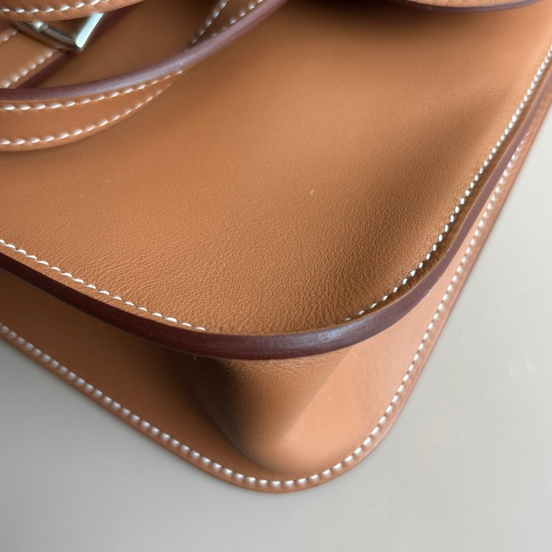 櫃上停產很久！::HERMES 愛馬仕:: W刻MINI HALZAN金棕色銀釦斜背肩背包-9