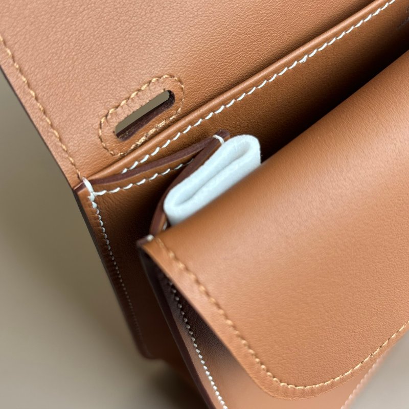 櫃上停產很久！::HERMES 愛馬仕:: W刻MINI HALZAN金棕色銀釦斜背肩背包-19