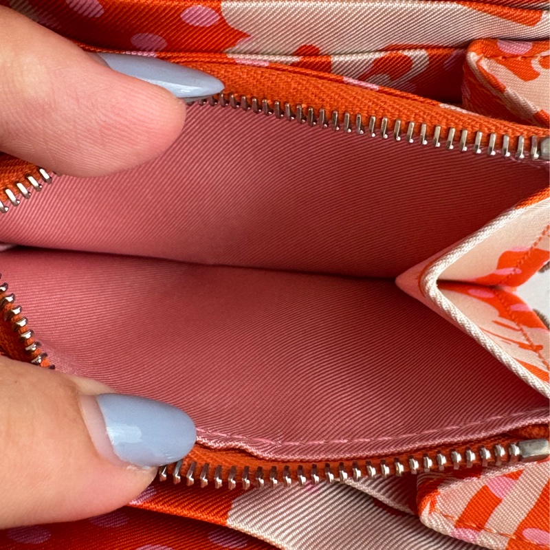 Hermes唇膏粉內愛馬仕橘絲巾ㄇ拉零錢包👛-16