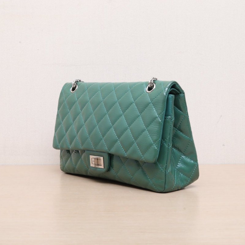 CHANEL(香奈兒) 2.55 口蓋包 MAXI 31.5cm 綠色 漆皮 14開 銀扣-3