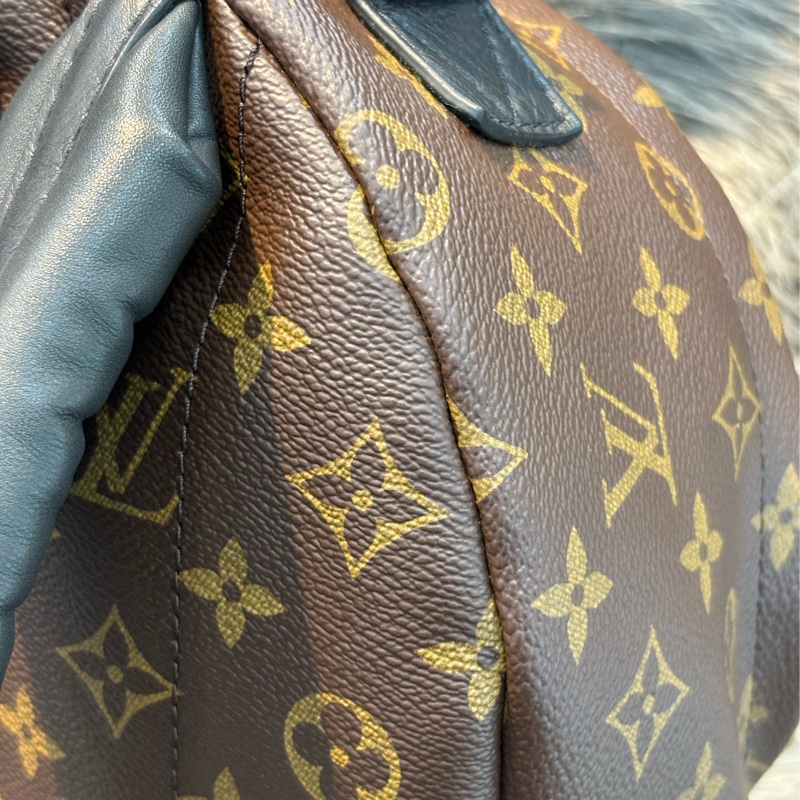 LV M44871 PALM PM 老花原花字紋 手提包 肩背包 後背包 小款-13