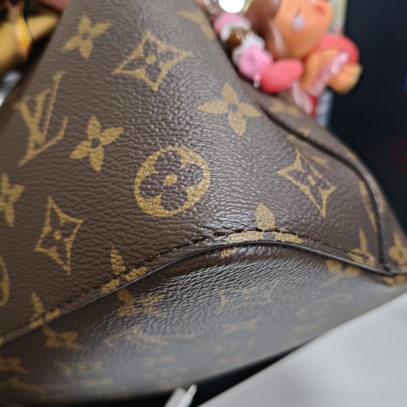 LV  Neonoe BB老花水桶包 （M46581)晶片款-9