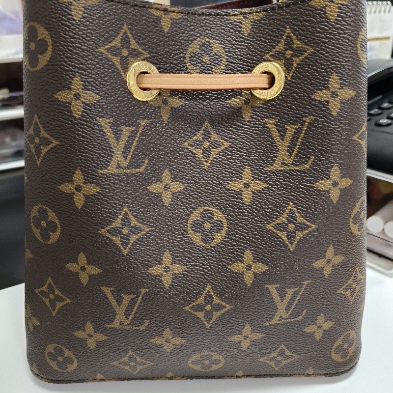 LV  Neonoe BB老花水桶包 （M46581)晶片款-6