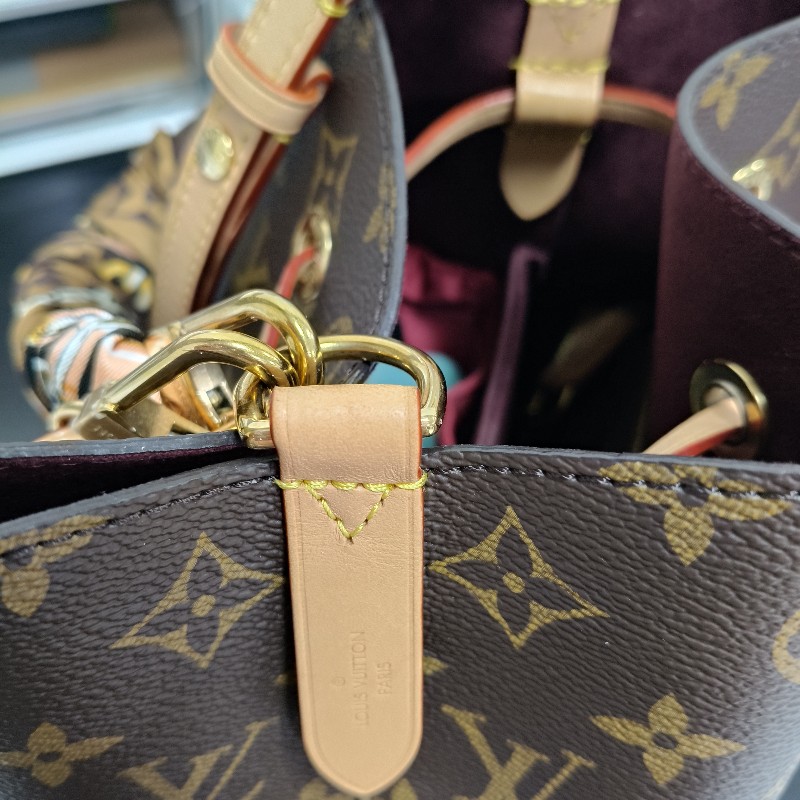 LV  Neonoe BB老花水桶包 （M46581)晶片款-32