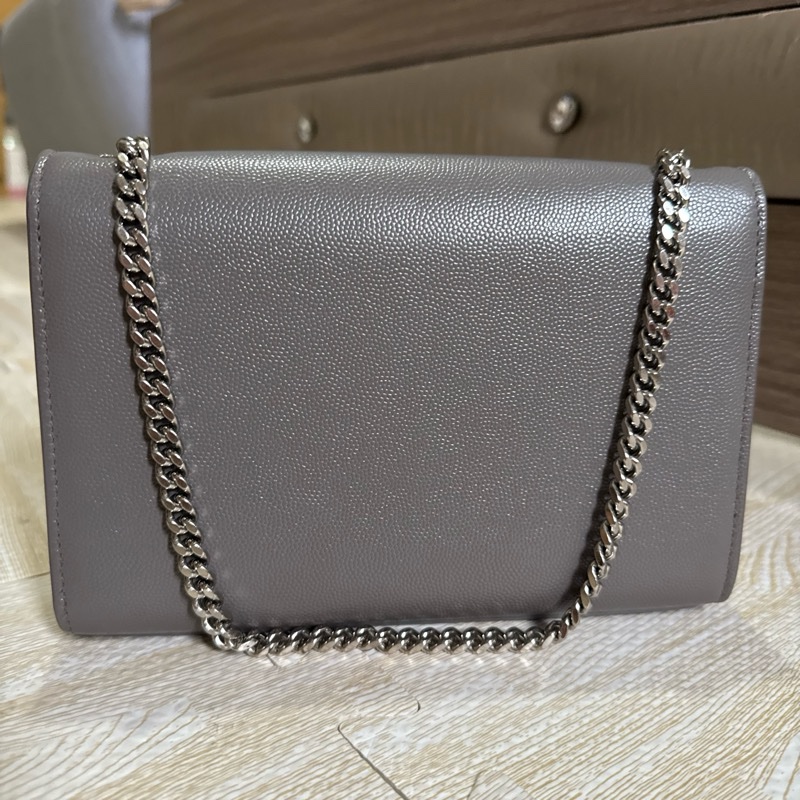 YSL 灰銀魚子醬鏈條包-1
