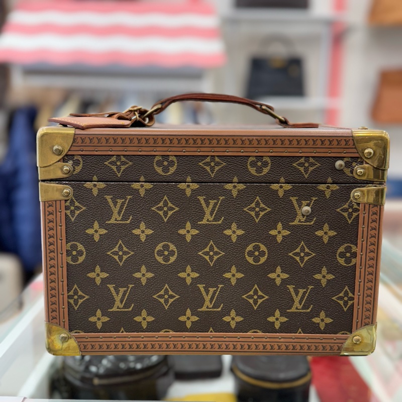 Louis Vuitton 古董老花硬殼手提化妝箱-6